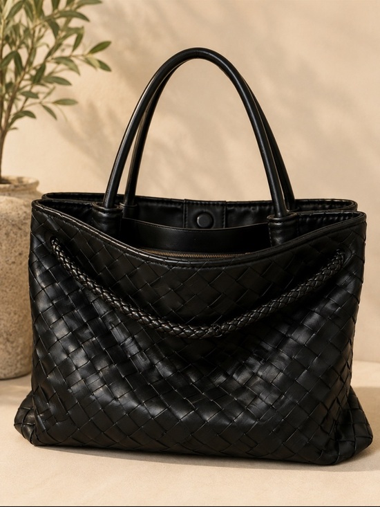 Source Unknown Handbags - Source Unknown Black Braided-Handle Shoulder Bag